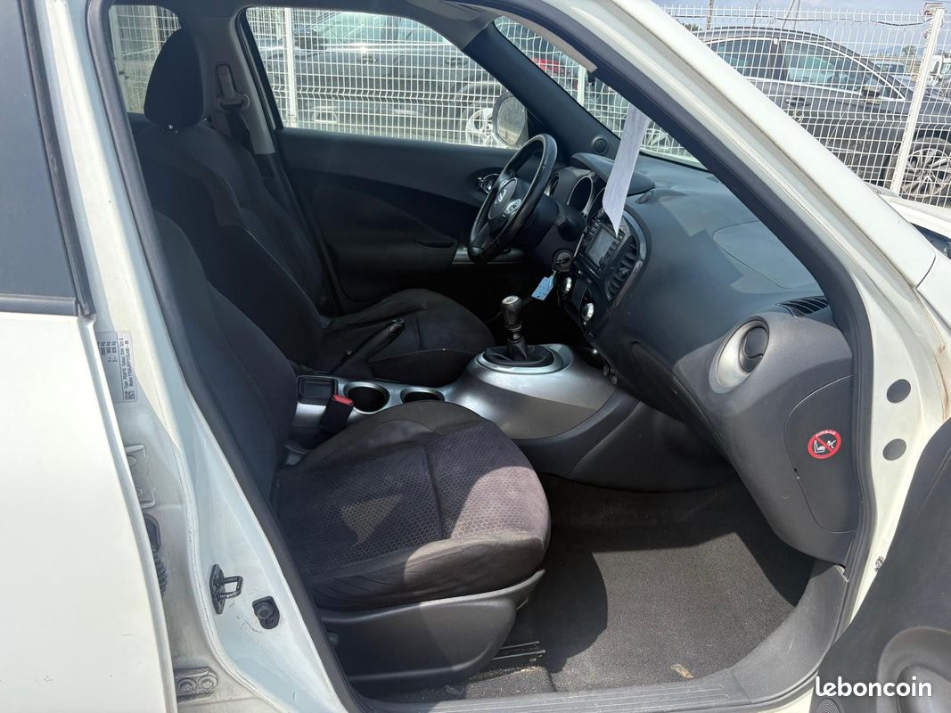 NISSAN JUKE 1.5 dCi 110 FAP Acenta (image 16)
