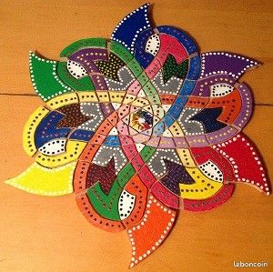 Un cadeau créatif et collectif: un Kit Fleur-Mandala à peindre : Fleur Mandala 1 (image 1)