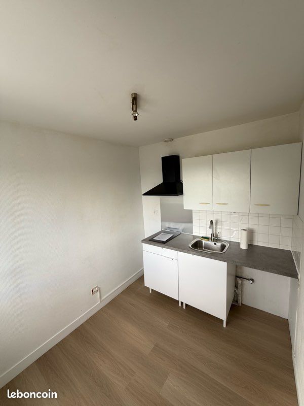 Appartement 1 pièce 30 m² · à Cosne-Cours-sur-Loire · 30 m² · 340 €/mois