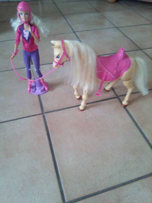 Barbie licorne jeux, jouets d'occasion - leboncoin