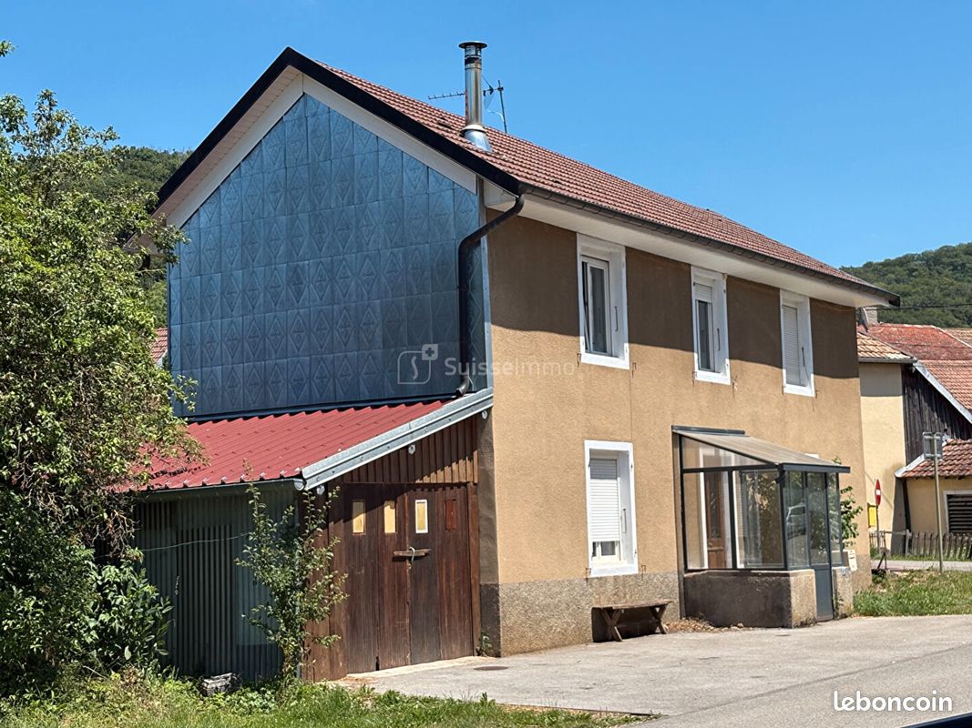 Maison 3 pièces 83 m² · à Sancey · 83 m² · 104 000 €