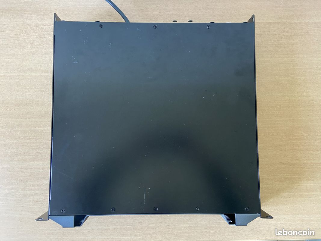 Ampli sono 2x 300W rms 8Ohms (image 3)