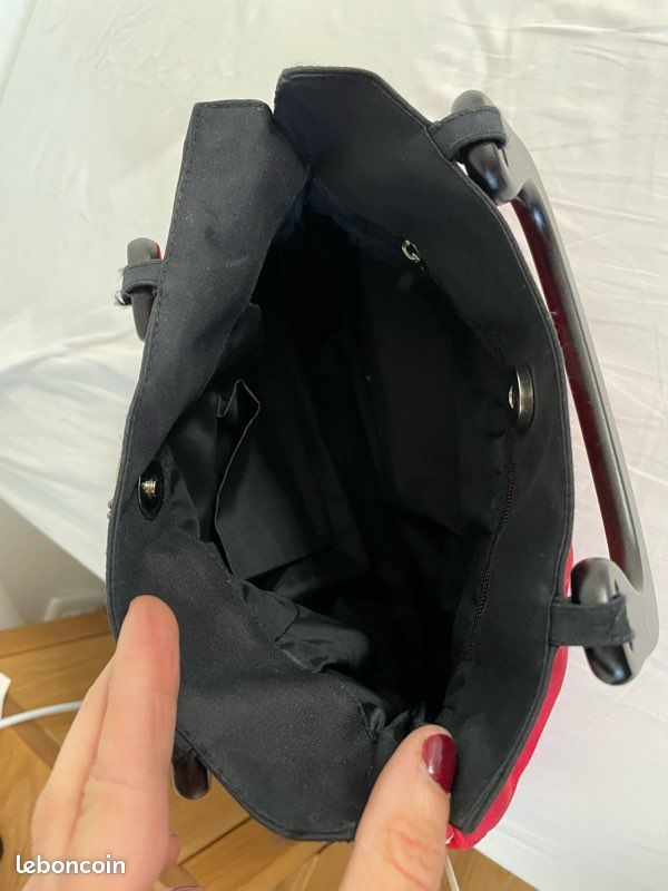 Sac rouge (image 3)