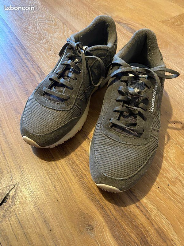 Chaussures Reebok Classic Leather Kaki Femme Reebok Classic Kaki