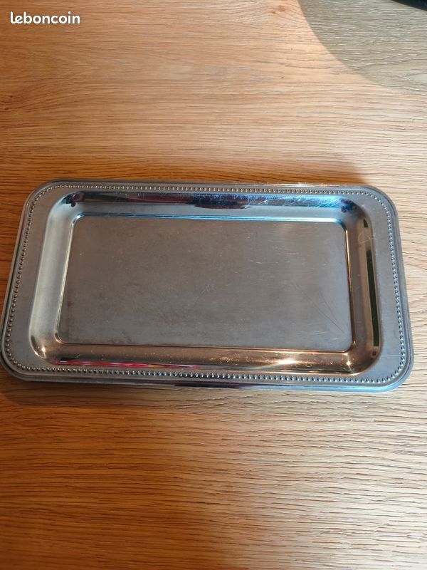 Soupière ou légumier en métal inox modèle cosmos guy degrenne