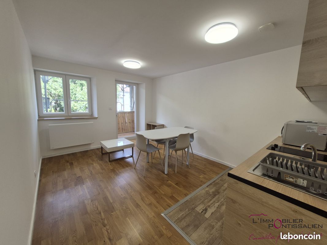 Appartement 2 pièces 37 m² · à Pontarlier · 37 m² · 740 €/mois
