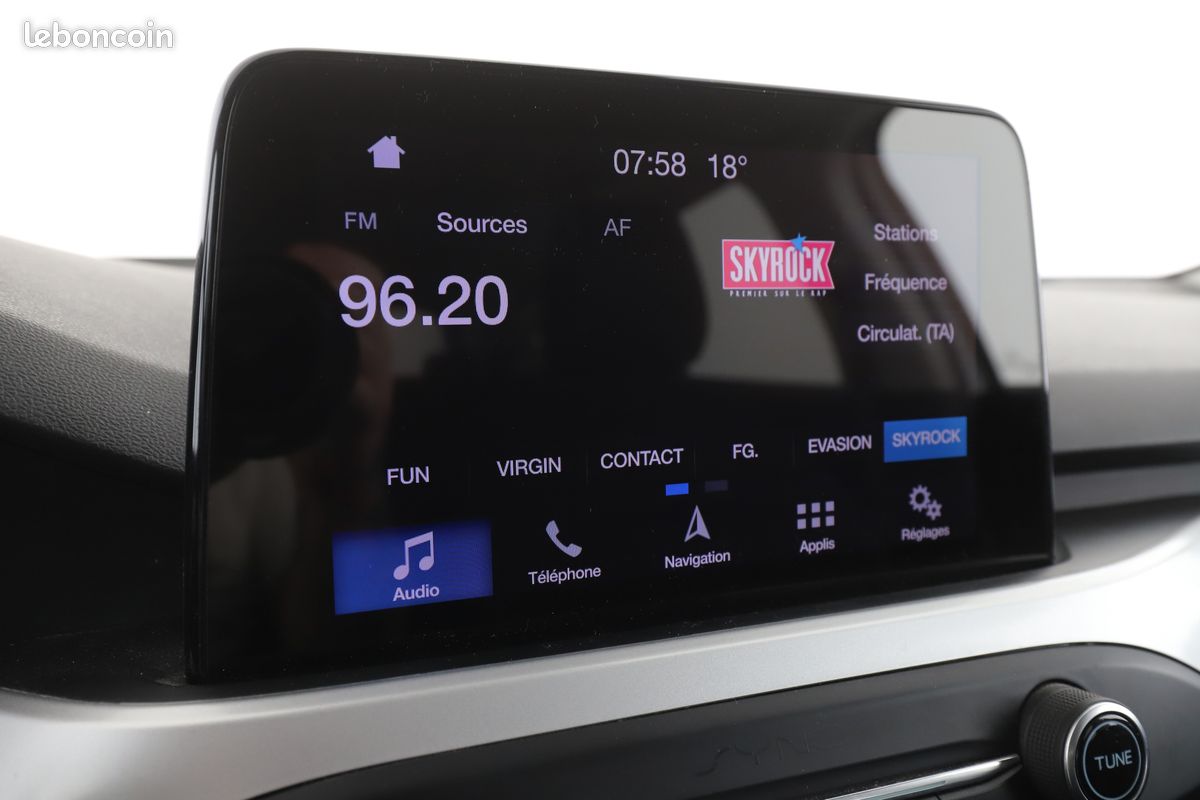 Ford Focus SW 1.0 EcoBoost Trend Business (image 17)