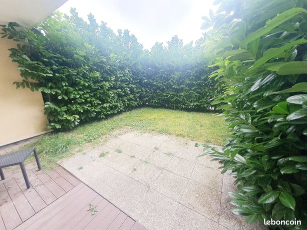 Studio 1 pièce 28 m²
