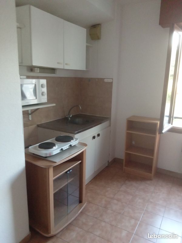 Appartement 1 pièce 25 m² · à Fontaine · 25 m² · 415 €/mois