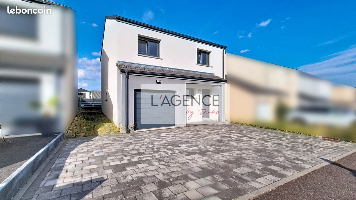 Maison 4 pièces 102 m² · à Stuckange · 102 m² · 370 000 €