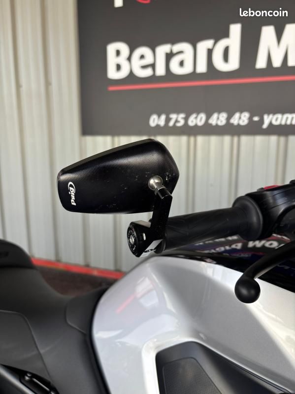 Yamaha MT-09 SP 850 cm3 (image 4)