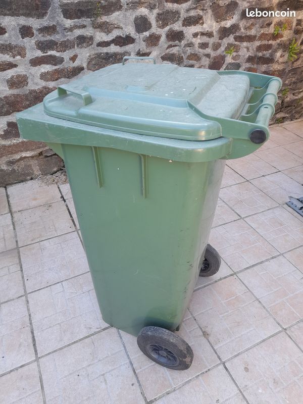 Poubelle (image 1)