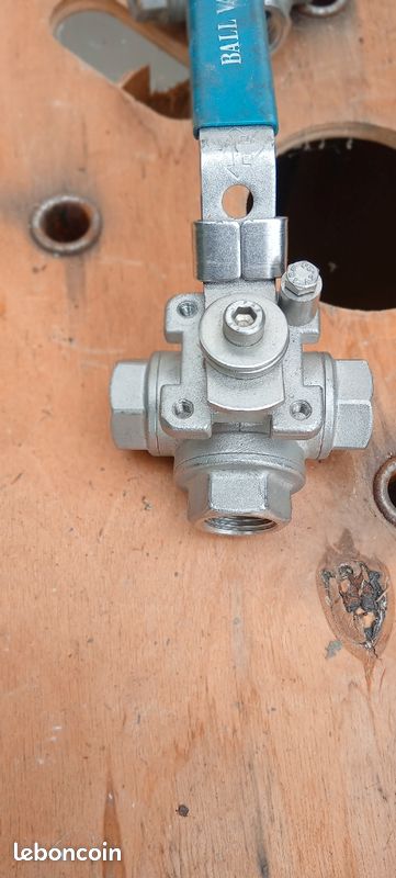 Vannes trois voies inox DN15 PN63 (image 2)