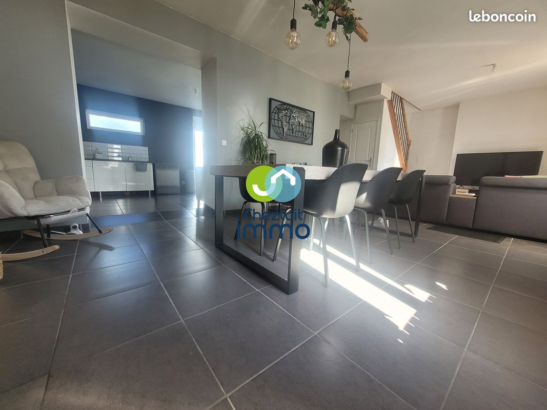 Maison 4 pièces 109 m² · à Sains-en-Gohelle · 109 m² · 179 900 €