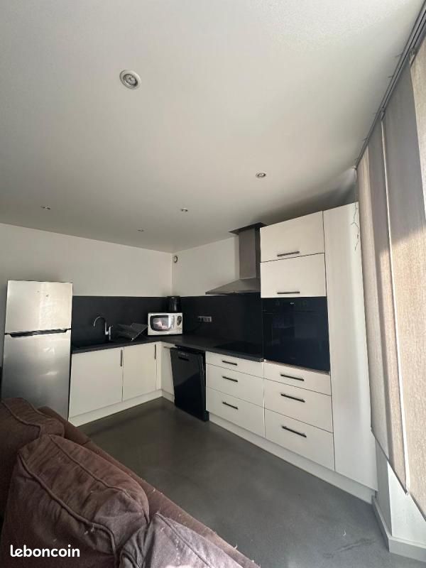 Appartement 3 pièces 56 m² · à Saint-Étienne · 56 m² · 530 €