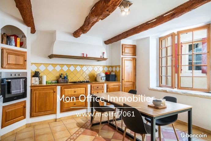 Maison 3 pièces 110 m²
