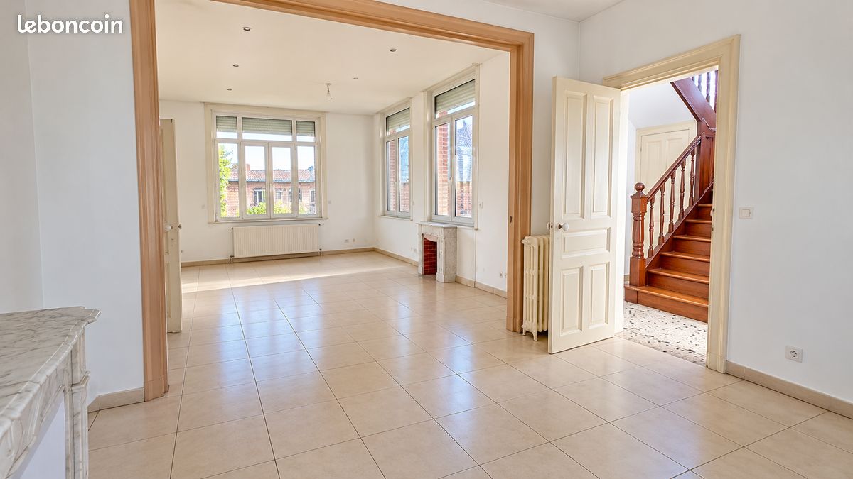 Maison 5 pièces 125 m² · à Saint-Quentin · 125 m² · 870 €/mois