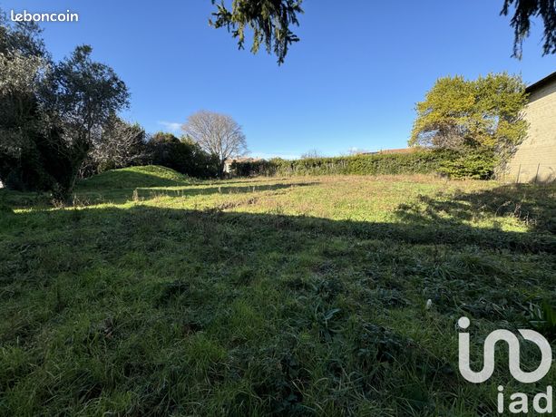 Terrain 785 m² Maillane