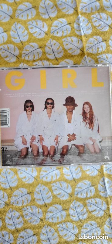 CD Pharrel Williams (image 3)