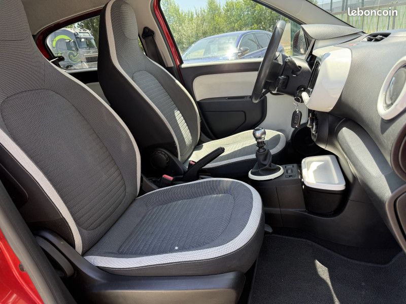 Renault TWINGO III 0.9 TCE 90CH ENERGY INTENS (image 19)