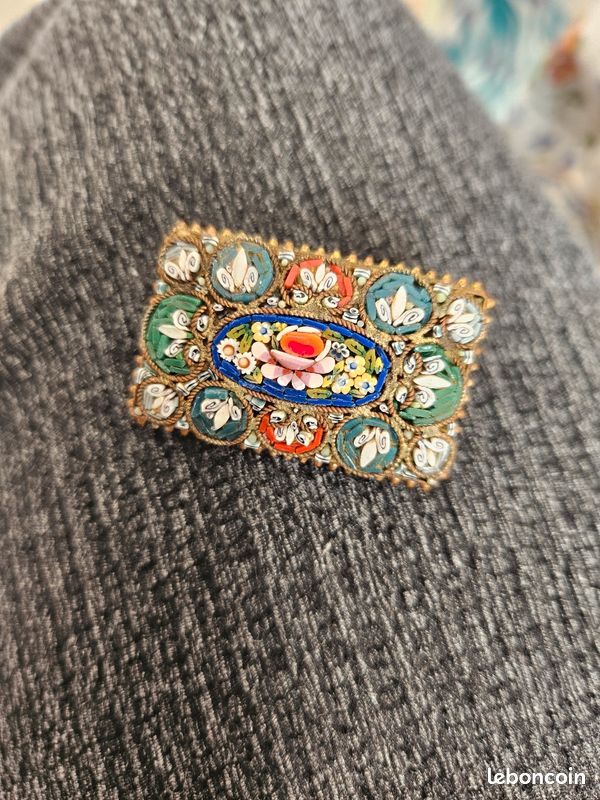 About the Italian micro mosaics | Le Gemmologue