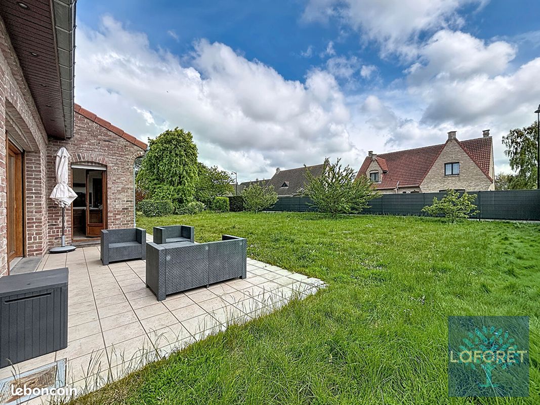 Maison 7 pièces 180 m² · à Téteghem-Coudekerque-Village · 180 m² · 529 000 €