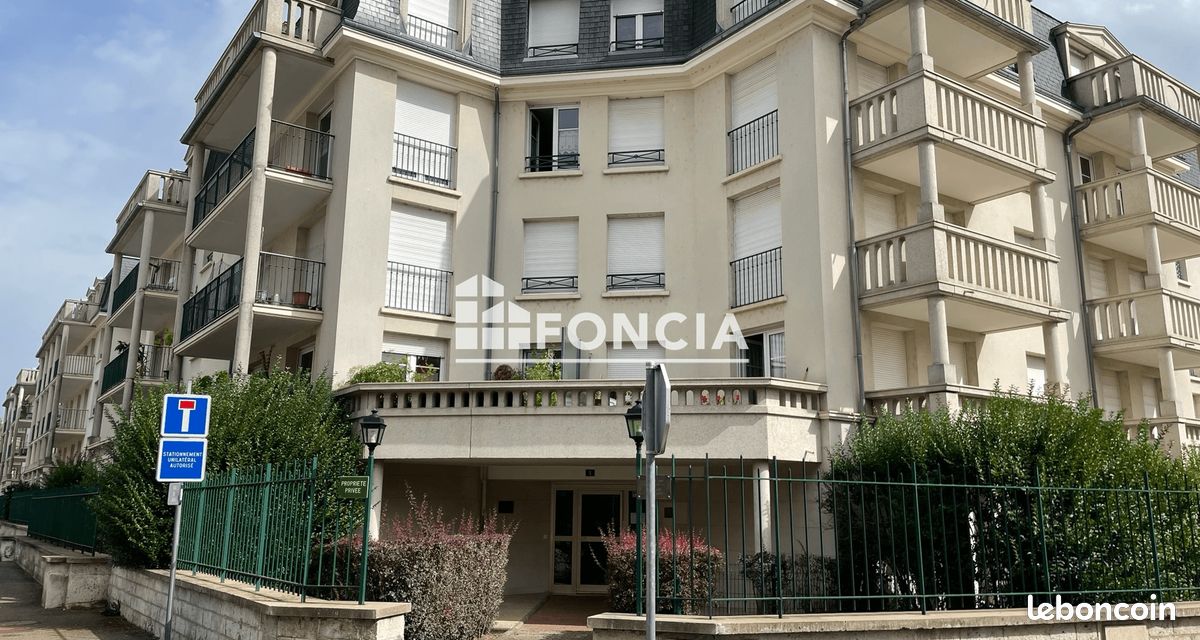 Appartement 3 pièces 70 m² · à Orléans · 70 m² · 817 €/mois