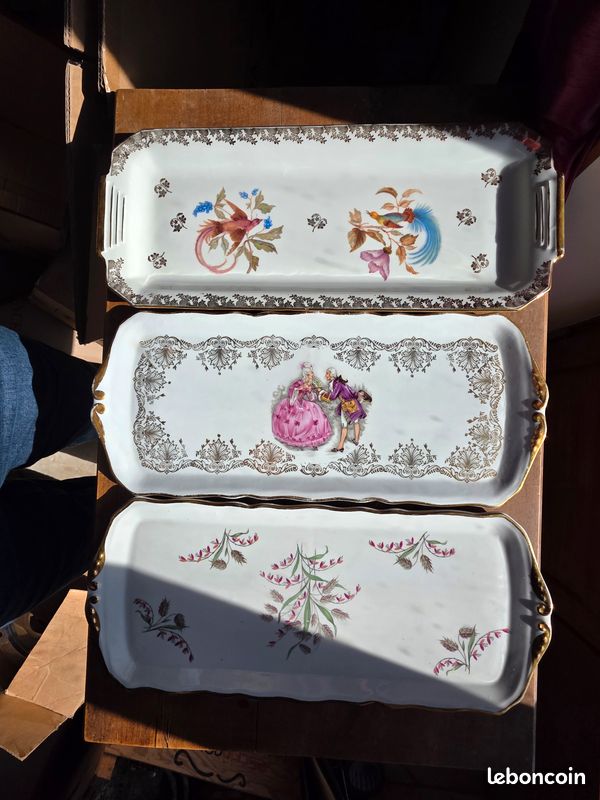 Plats a cake en porcelaine (image 1)