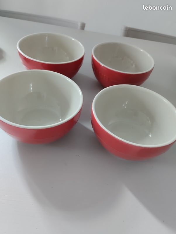 4 bols STAUB en céramique - NEUF (image 1)
