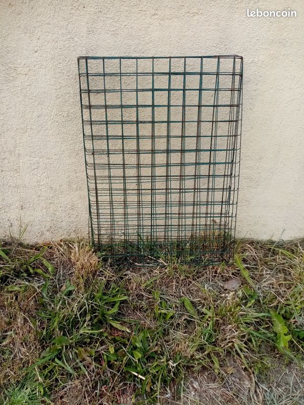 Grilles en métal à vendre (image 1)