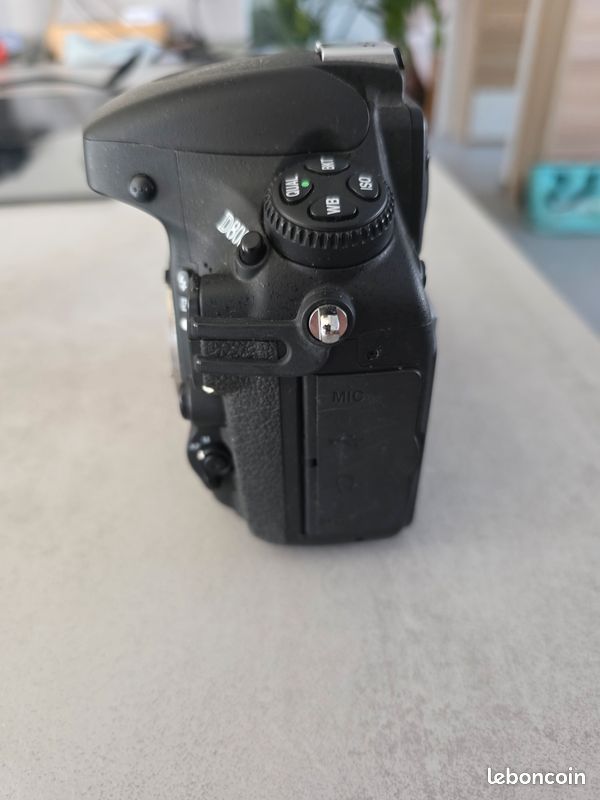 Nikon D800 - Boitier reflex Appareil photo numérique pro (Seulement 1 588 déclenchements Très rare) (image 5)