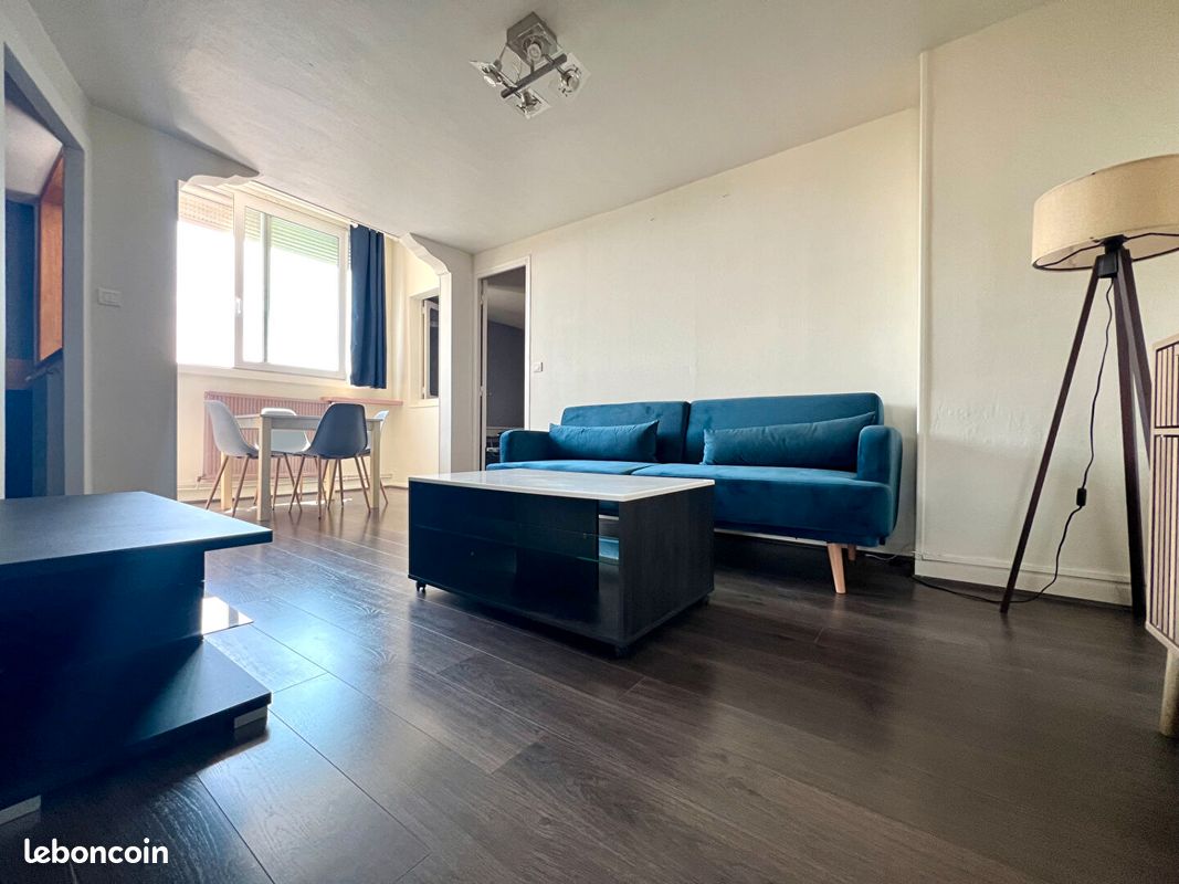Appartement 3 pièces 61 m² · à Aurillac · 61 m² · 600 €