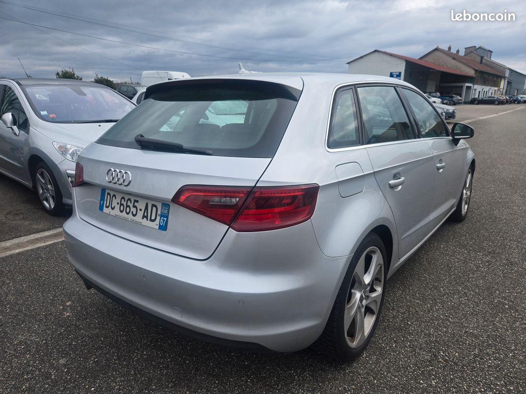 Audi a3 sportback 2.0 tdi 150 ch ambition luxe s tronic 6Toit panoramique ouvrant (image 3)