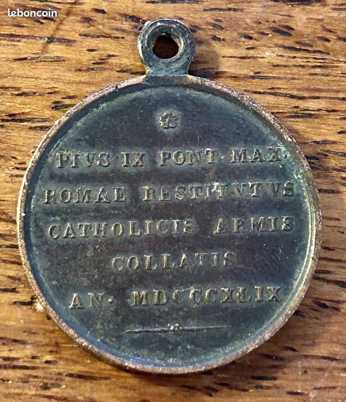 Médaille Notre-Dame miraculeuse des Roses | Edition du - Librairie religieuse