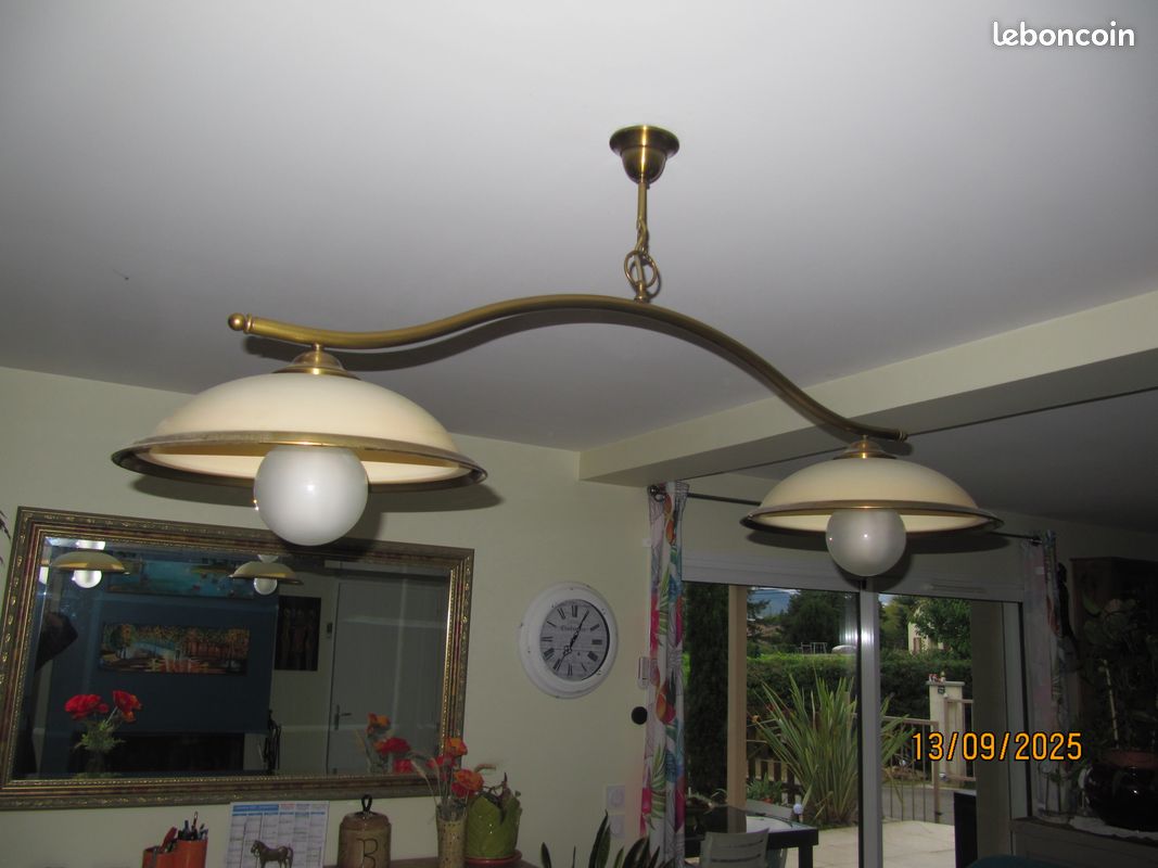 3 lustre (image 1)