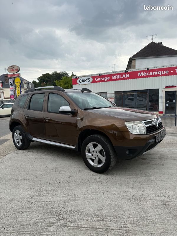 DACIA DUSTER 1.5dci 85 2eme main tres propre (image 1)