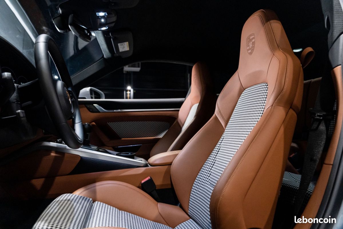 Porsche 911 TYPE 992 Sport Classic 3.7 550 – 1°MAIN Française Malus Payé / Burmester / Cam. 360° / TVA LOA / 2933E/Mois (image 13)