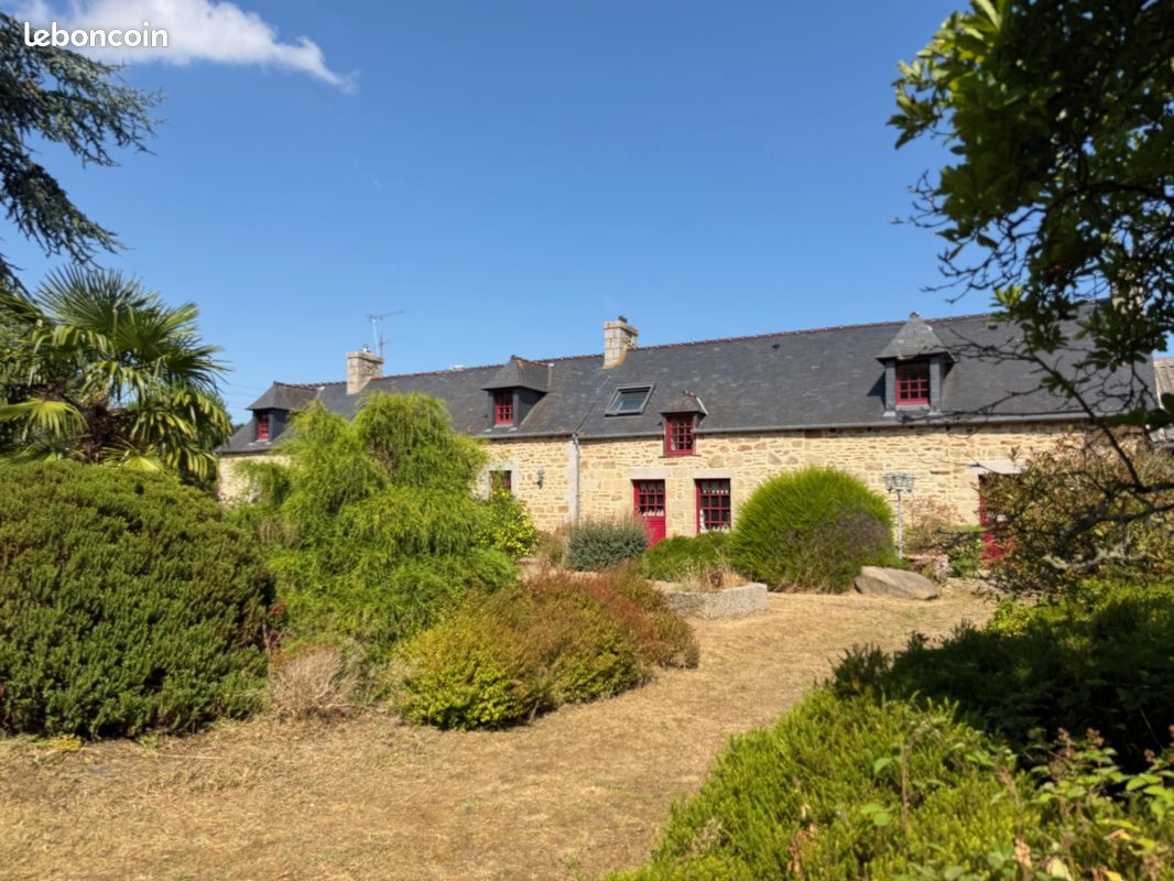 Maison 5 pièces 184 m² · à Grâces · 184 m² · 349 900 €