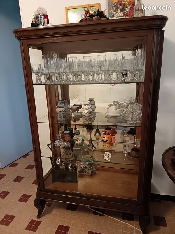Vitrine ancienne (image 2)