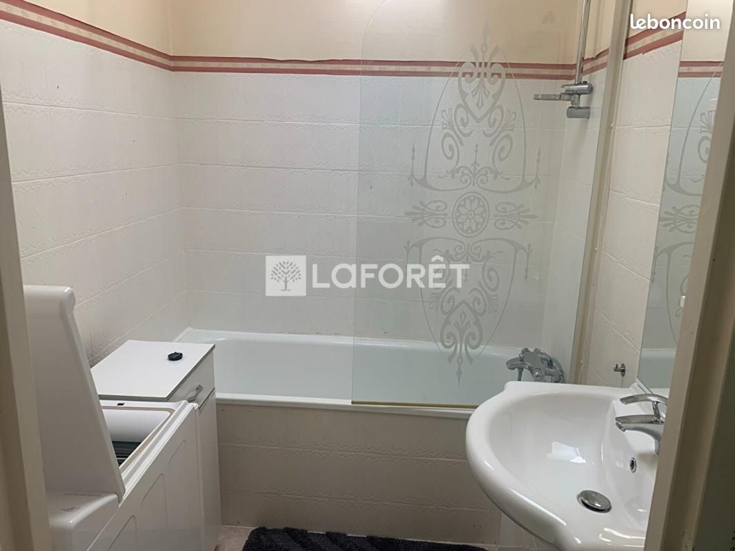 Appartement 1 pièce 35 m² - Cognac 16100 (image principale 3)