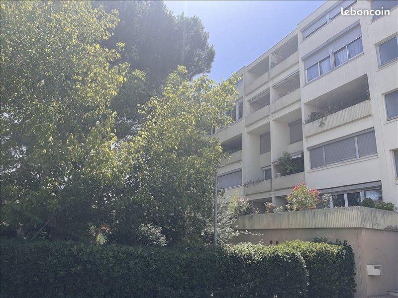 Appartement 5 pièces 96 m² · à Béziers · 96 m² · 790 €/mois