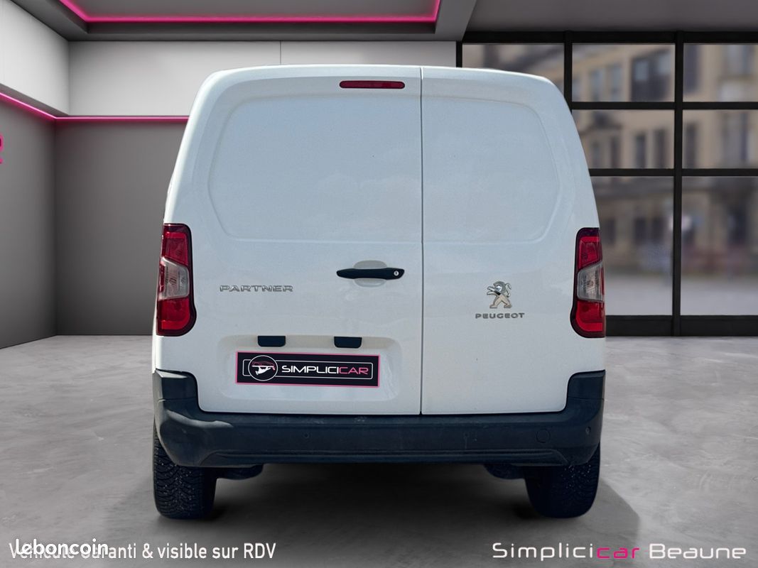 PEUGEOT PARTNER CAMIONNETTE/MONOSPACE STANDARD 1000KG 1.5 BLUE HDI 100 GRIP 100Ch Garantie 12 mois (image 6)