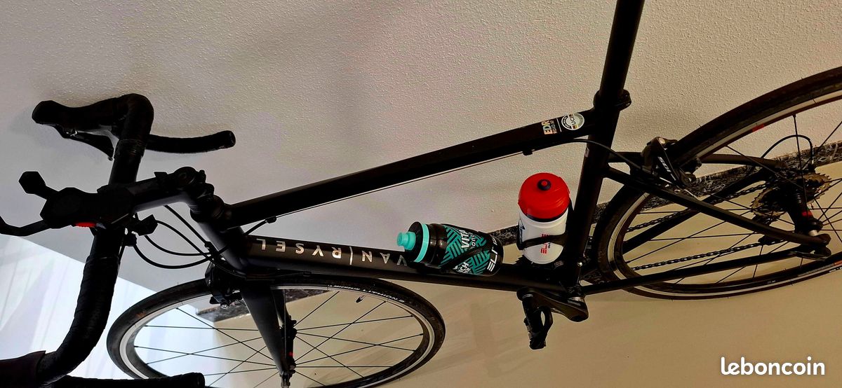 Vélo de route Van Rysel EDR AF 105 – Taille L – Excellent état Vélos
