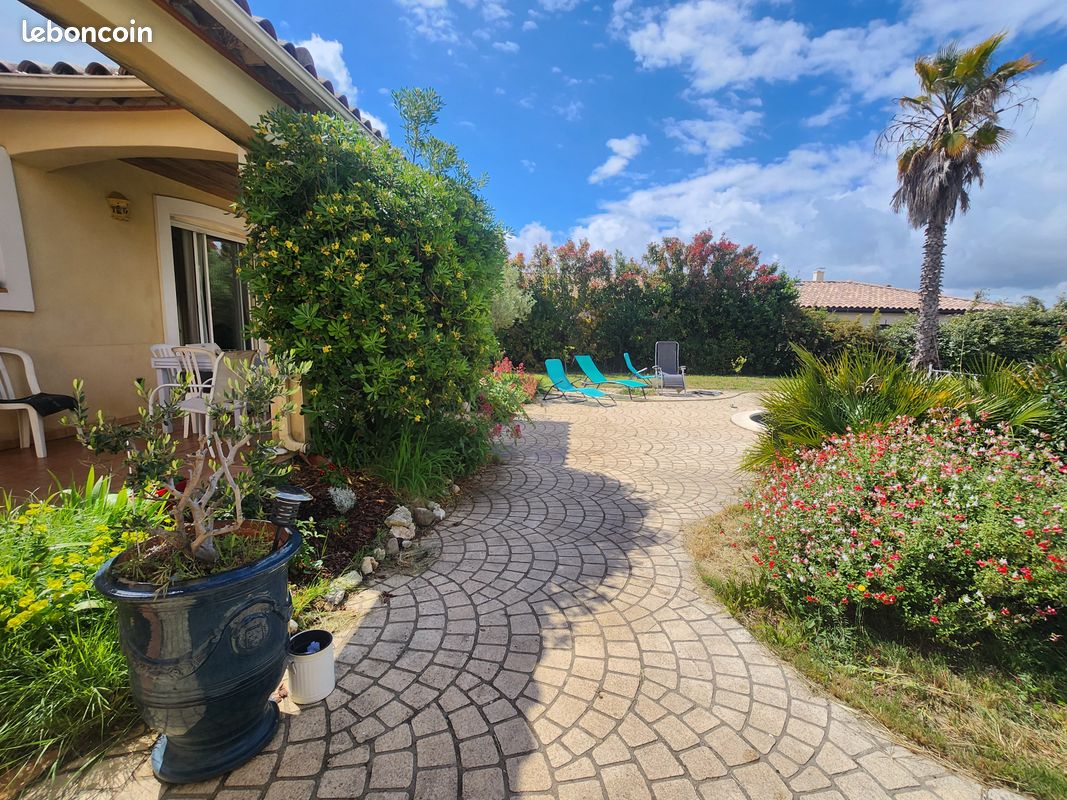 Maison 6 pièces 155 m² · à Lespignan · 155 m² · 469 000 €