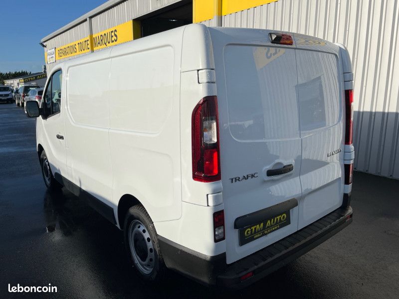 Renault TRAFIC III FG L1H1 2T8 2.0 BLUE DCI 130CH EXTRA -25 (image 6)