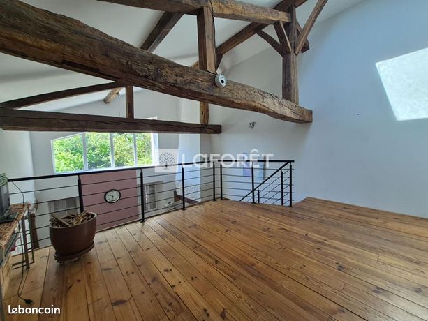 Maison 8 pièces 276 m²
