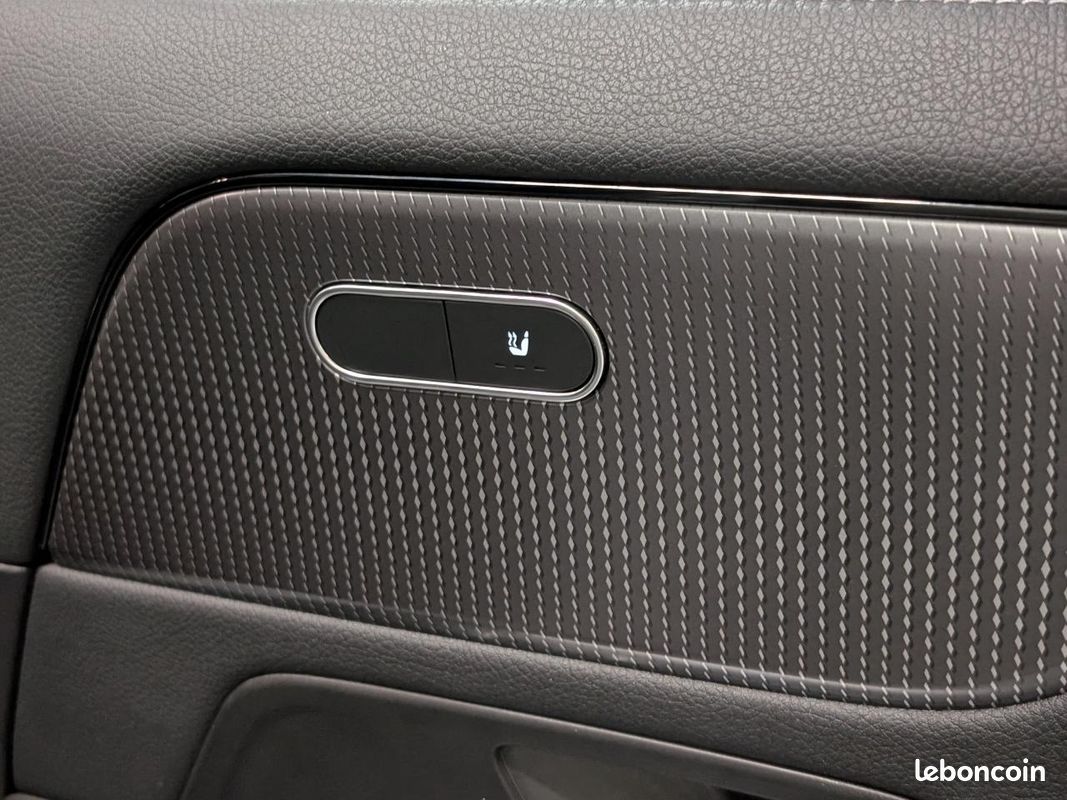 MERCEDES GLA 200 1.3 165 Progressive Line 7G-DCT (image 21)