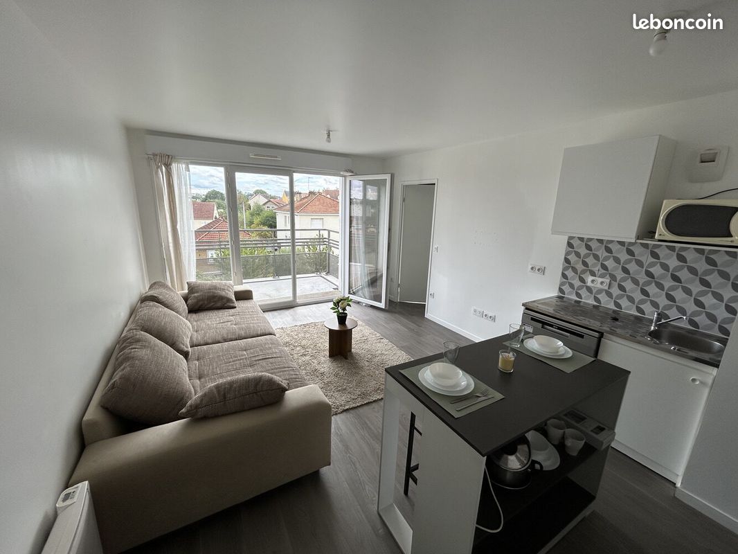 Appartement 3 pièces 53 m² · à Corbeil-Essonnes · 53 m² · 1 100 €/mois