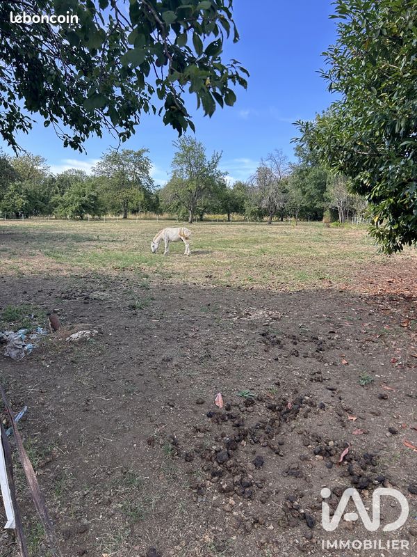 Terrain 2170 m² · à Belles-Fontaines · 2 170 m² · 25 000 €