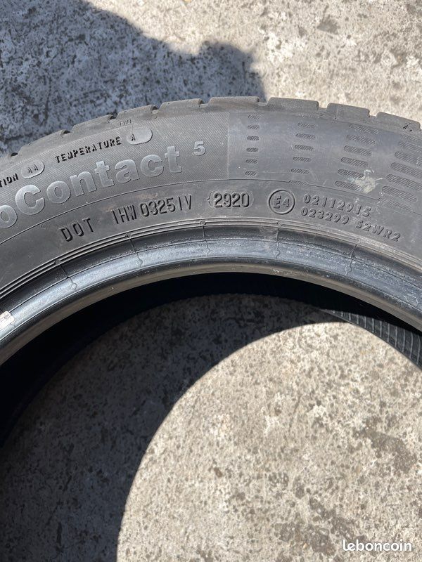 Vend 4 pneus été 165/60/15 continental (image 3)